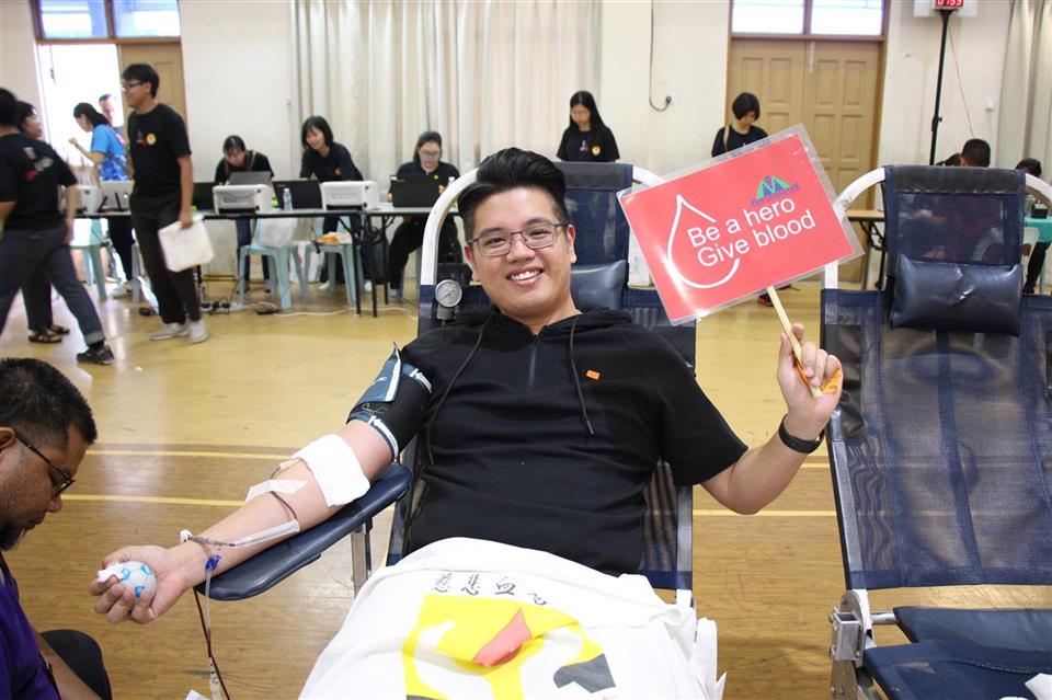 Blood_donation_4